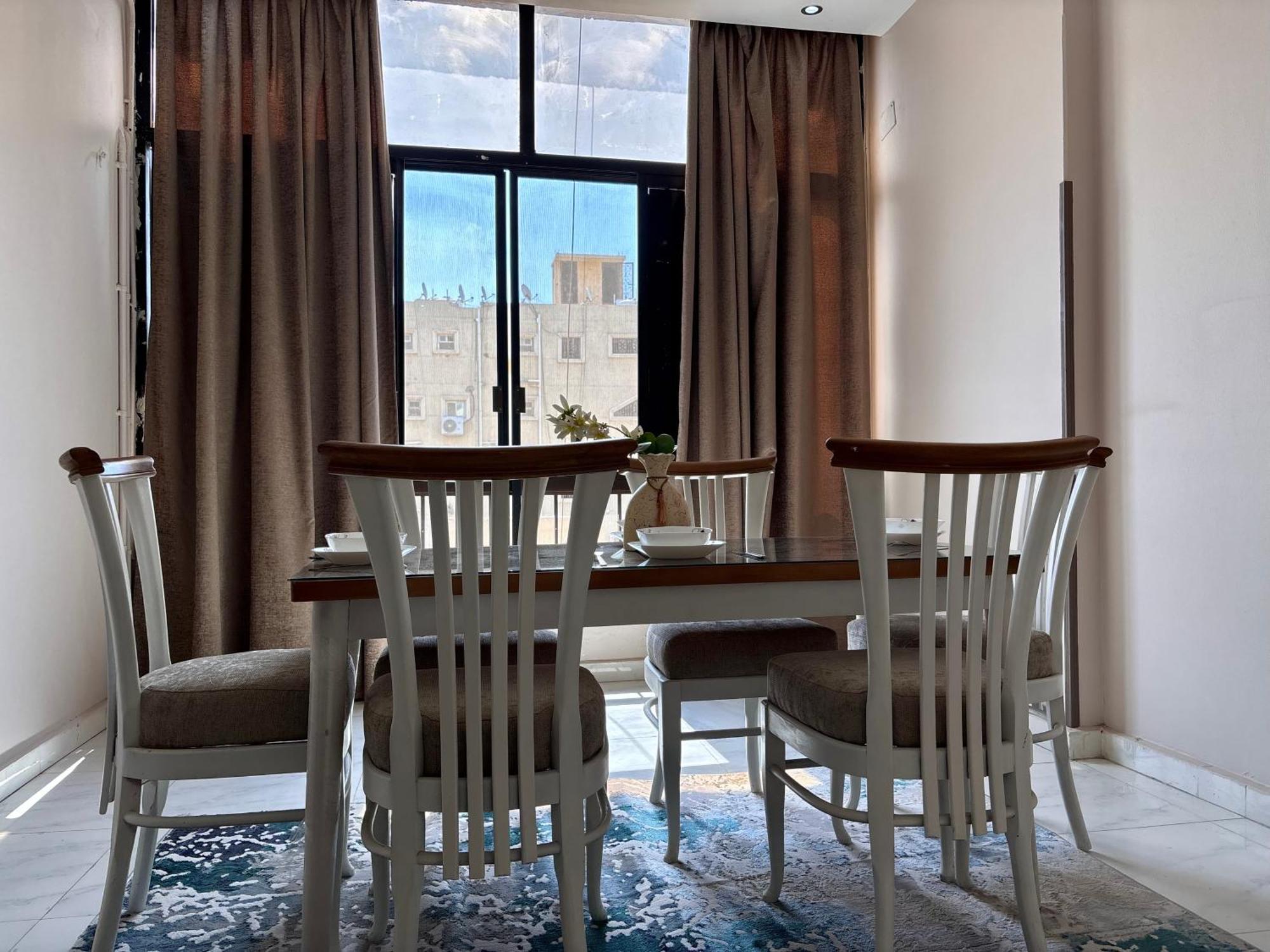 Elite In Mohandseen - Families Only Cairo